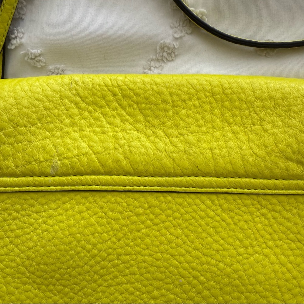 Highlighter Yellow Bright Rebecca Minkoff crossbody - Picture 4 of 10